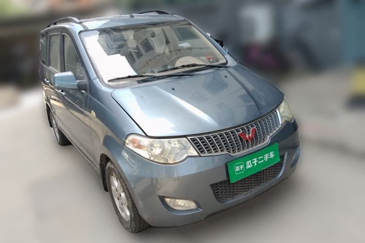 Used Wuling Hongguang 2010 1.4L Standard Version Front Right 45 Deg
