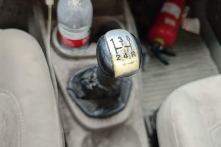 Used Wuling Hongguang 2010 1.4L Comfort Version Gear Lever