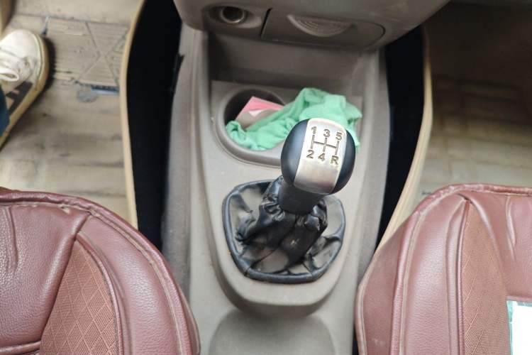 Used Wuling Hongguang 2010 1.4L Standard Version Gear Lever