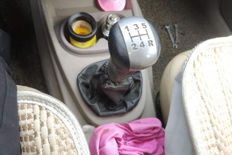 Used Wuling Hongguang 2010 1.2L Comfort Edition China IV Gear Lever