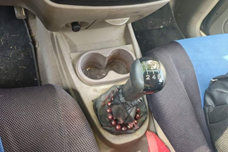Used Wuling Hongguang 2010 1.2L Standard Version China IV Gear Lever