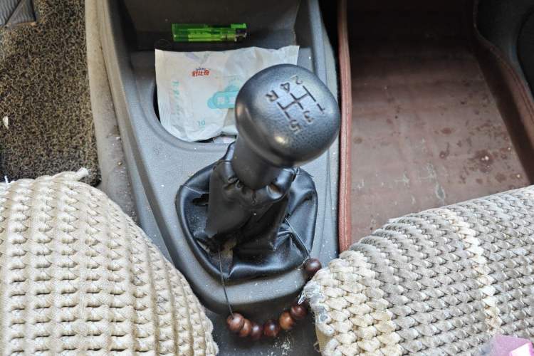 Used Wuling Hongguang 2010 1.2L Base Version China IV Standard Gear Lever