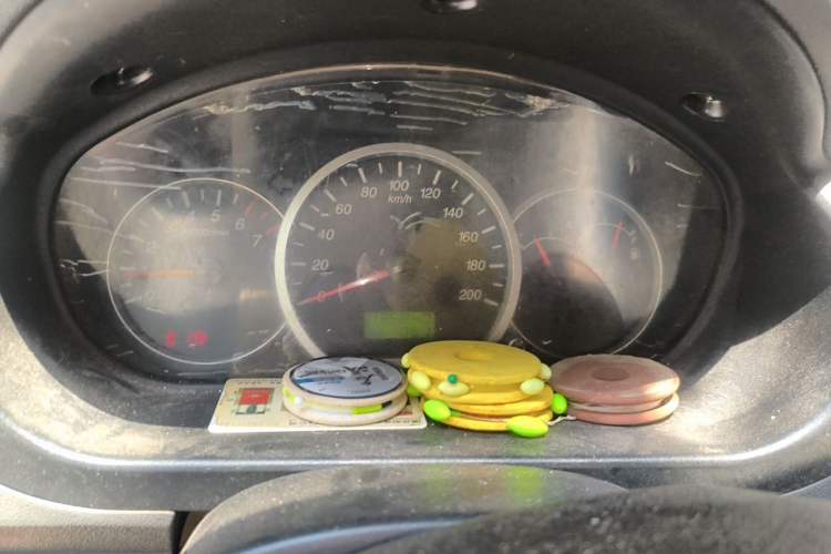Used Wuling Hongguang 2010 1.2L Base Version China IV Standard Instrument Cluster