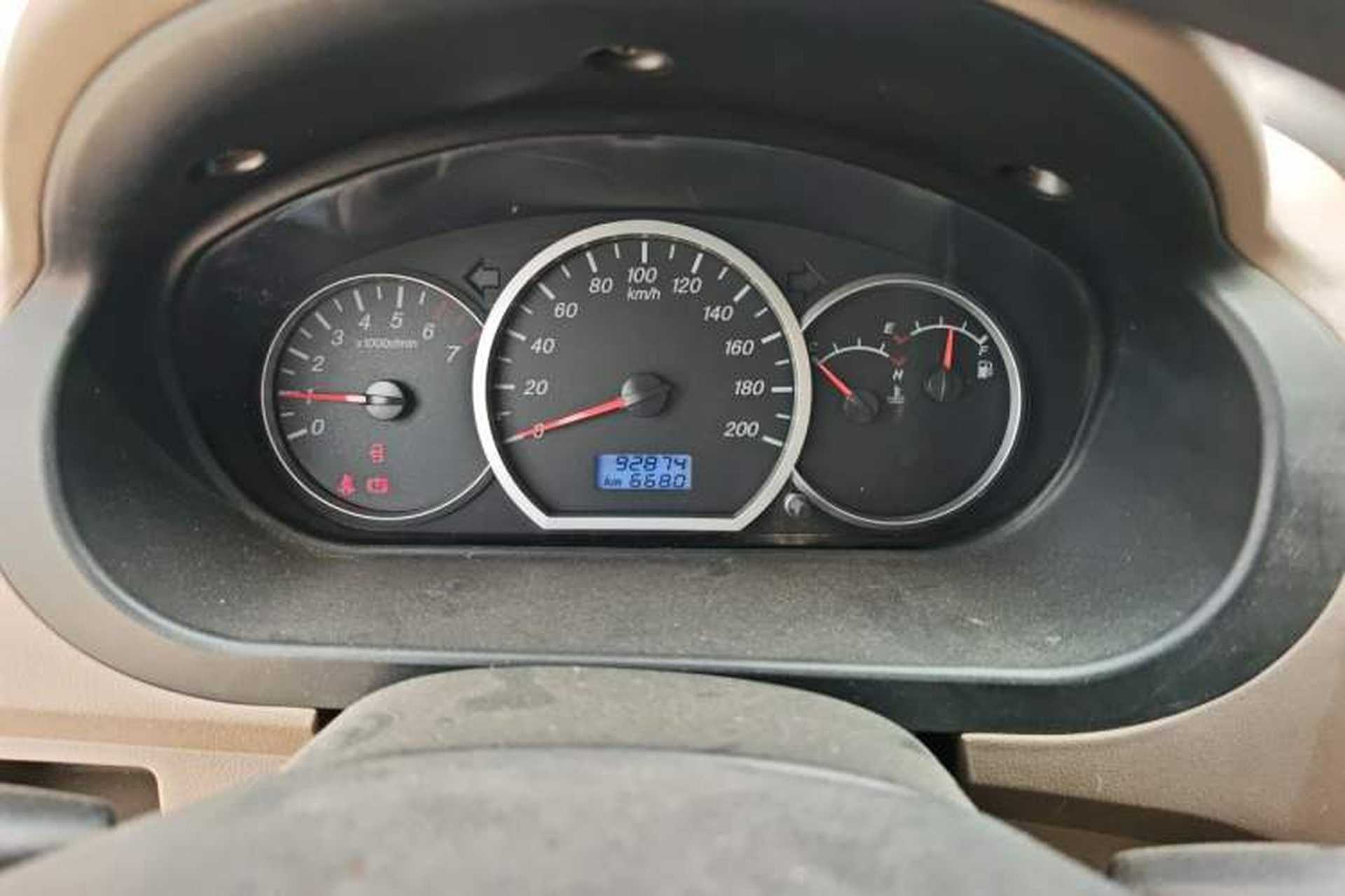 Used Wuling Hongguang 2010 1.2L Comfort Edition China IV Instrument Cluster