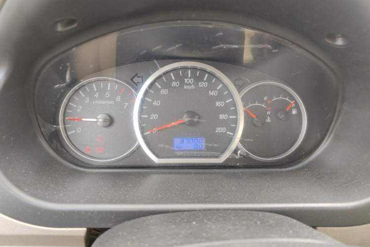 Used Wuling Hongguang 2010 1.2L Comfort Edition China IV Instrument Cluster