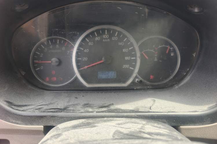 Used Wuling Hongguang 2010 1.2L Comfort Edition China IV Instrument Cluster