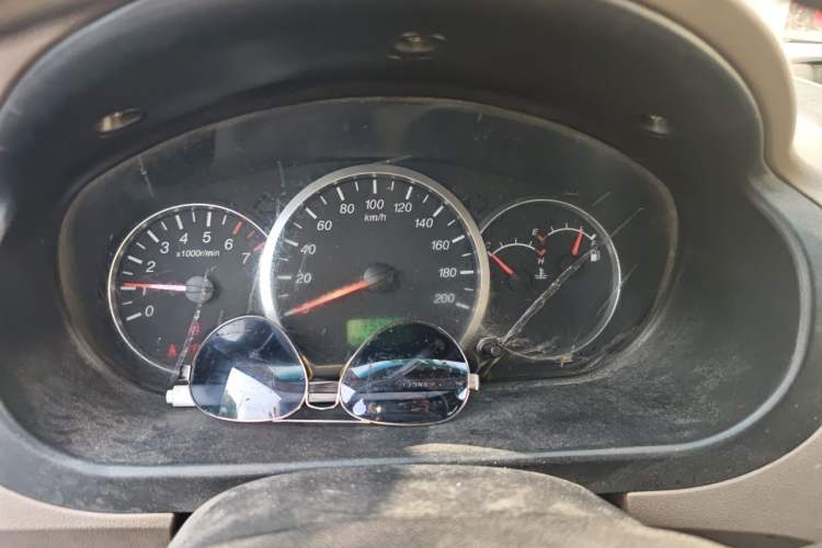Used Wuling Hongguang 2010 1.2L Standard Version China IV Instrument Cluster