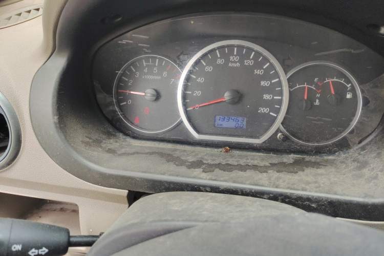 Used Wuling Hongguang 2010 1.2L Comfort Edition China IV Instrument Cluster