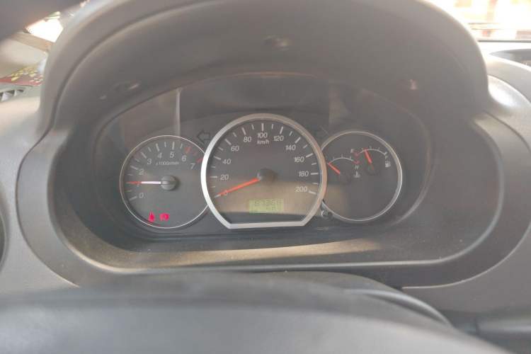 Used Wuling Hongguang 2010 1.2L Base Version China IV Standard Instrument Cluster