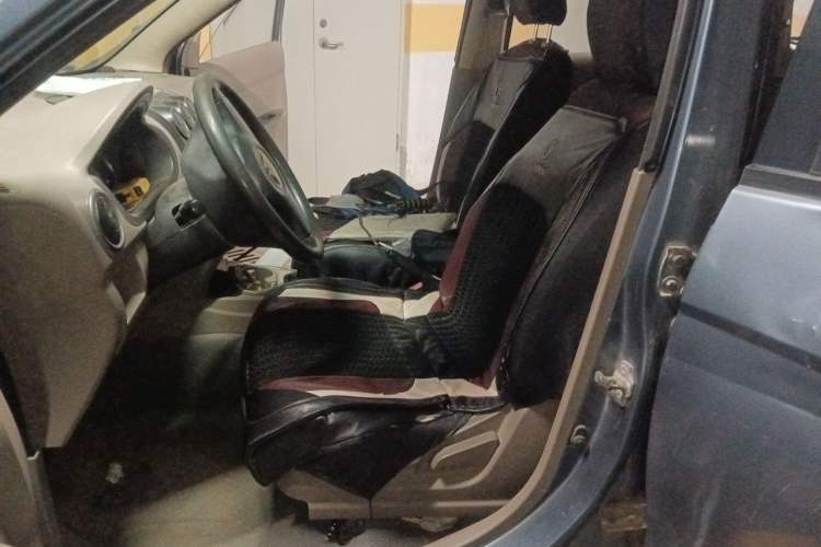 Used Wuling Hongguang 2010 1.4L Comfort Version Left Front Seat