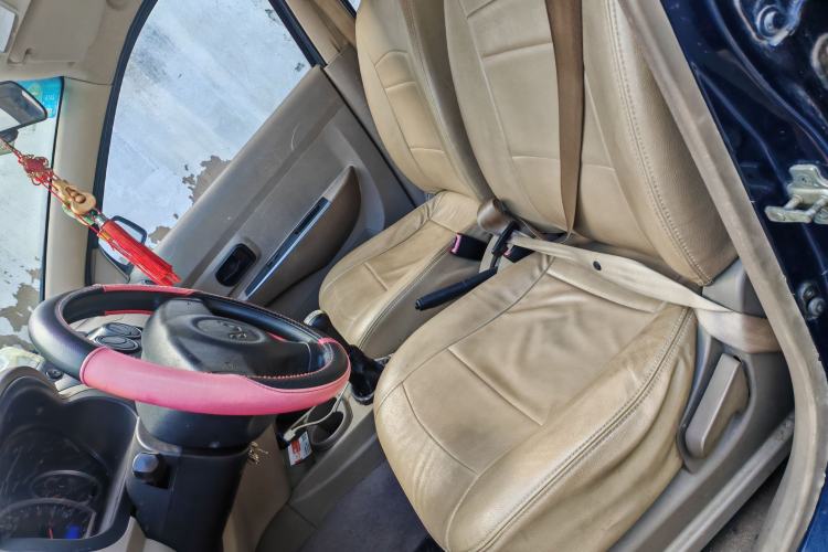 Used Wuling Hongguang 2010 1.4L Comfort Version Left Front Seat