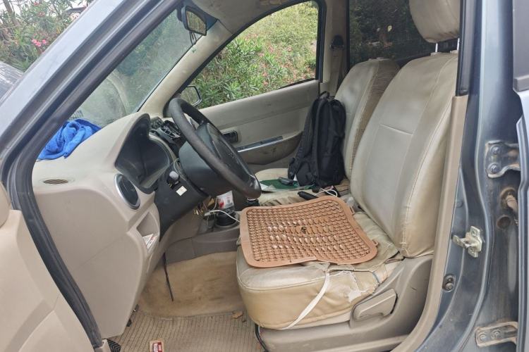 Used Wuling Hongguang 2010 1.4L Comfort Version Left Front Seat