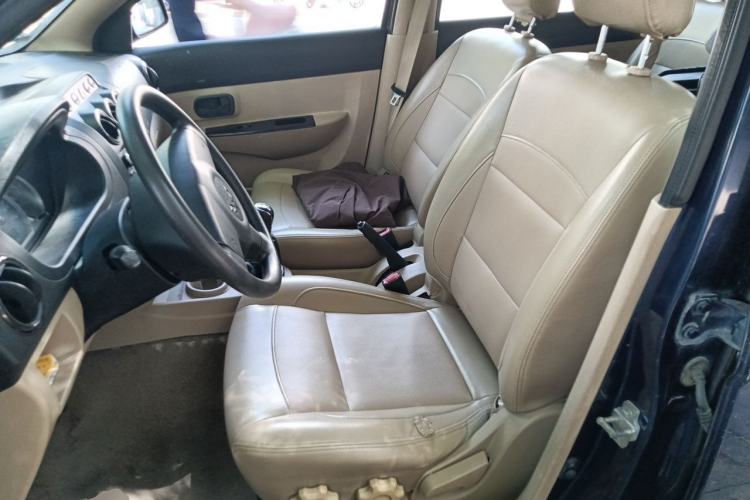 Used Wuling Hongguang 2010 1.4L Luxury Model Left Front Seat