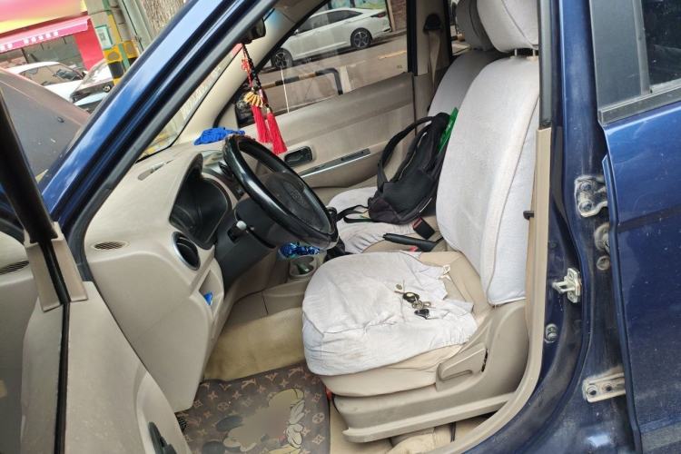 Used Wuling Hongguang 2010 1.2L Comfort Edition China IV Left Front Seat