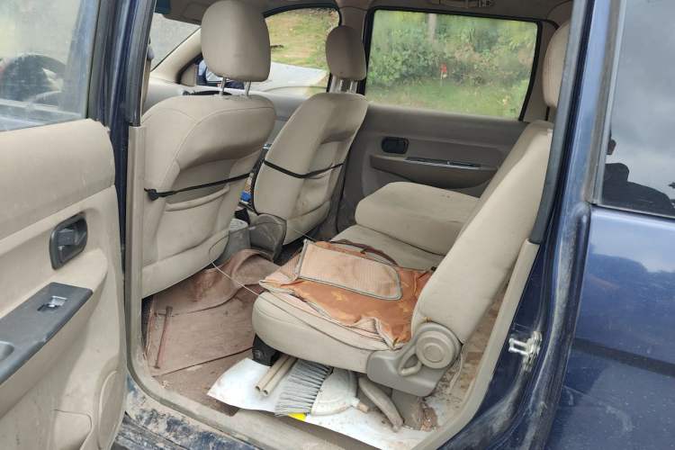 Used Wuling Hongguang 2010 1.2L Standard Version China IV Left Rear Seat