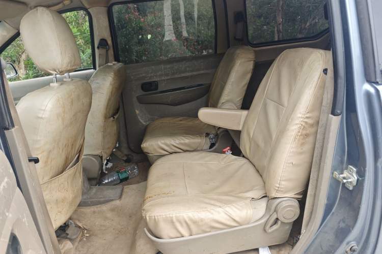 Used Wuling Hongguang 2010 1.4L Comfort Version Left Rear Seat