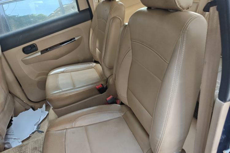 Used Wuling Hongguang 2010 1.4L Luxury Model Left Rear Seat