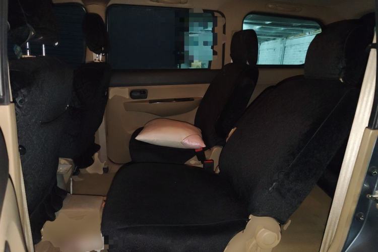 Used Wuling Hongguang 2010 1.4L Luxury Model Left Rear Seat