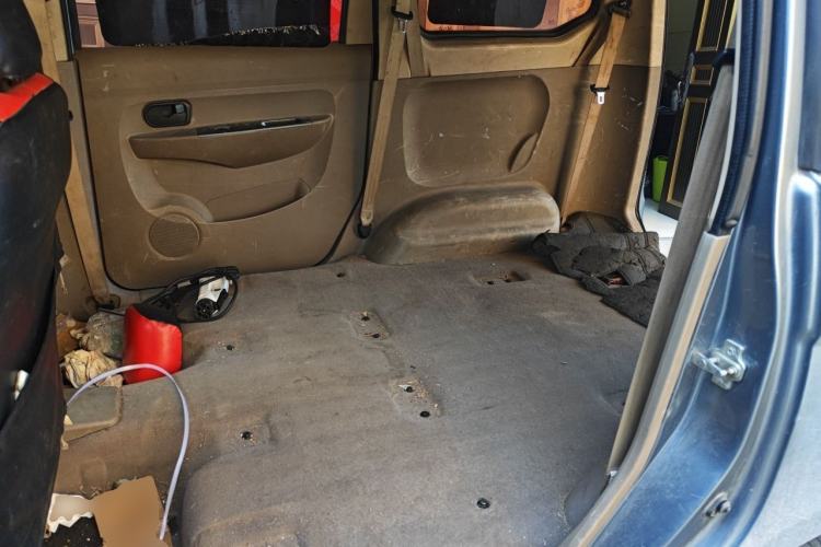 Used Wuling Hongguang 2010 1.2L Standard Version China IV Left Rear Seat
