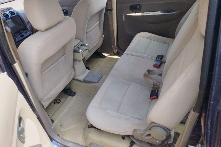 Used Wuling Hongguang 2010 1.2L Standard Version China IV Left Rear Seat