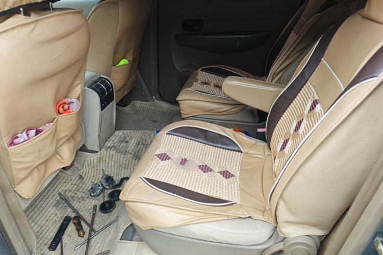 Used Wuling Hongguang 2010 1.4L Comfort Version Left Rear Seat