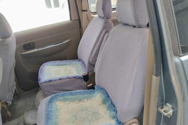 Used Wuling Hongguang 2010 1.4L Standard Version Left Rear Seat