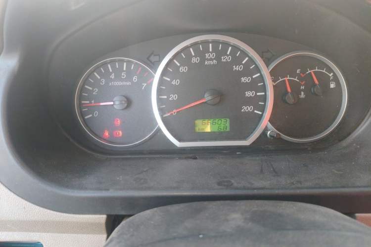 Used Wuling Hongguang 2010 1.2L Standard Version China IV Odometer Close Up