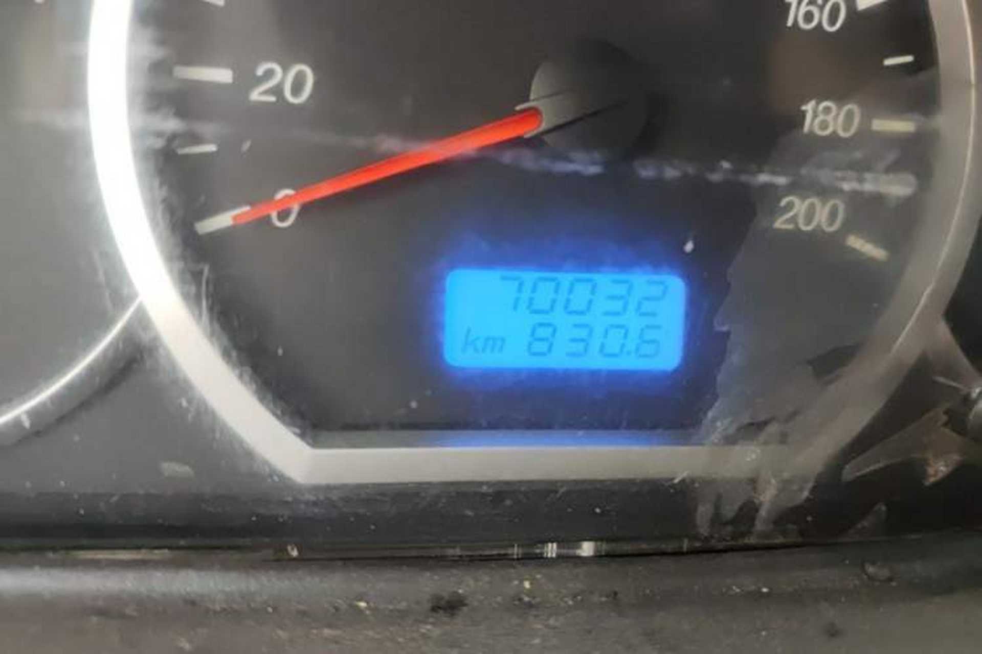 Used Wuling Hongguang 2010 1.4L Luxury Model Odometer Close Up