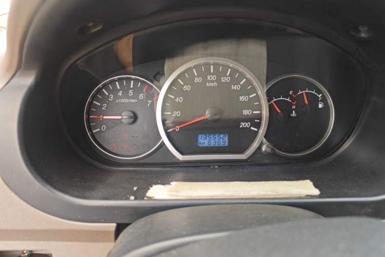 Used Wuling Hongguang 2010 1.4L Comfort Version Odometer Close Up