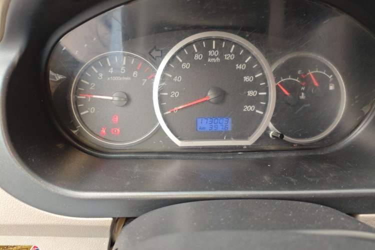 Used Wuling Hongguang 2010 1.2L Comfort Edition China IV Odometer Close Up