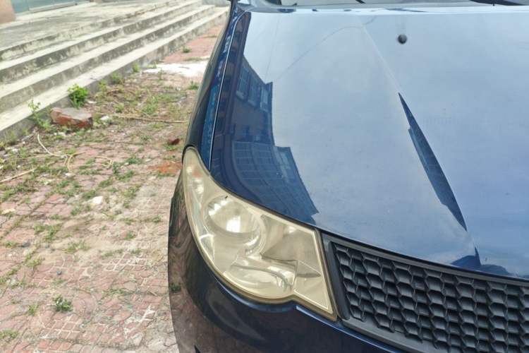 Used Wuling Hongguang 2010 1.4L Standard Version Right Front Headlight