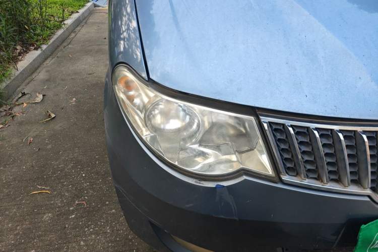 Used Wuling Hongguang 2010 1.4L Comfort Version Right Front Headlight