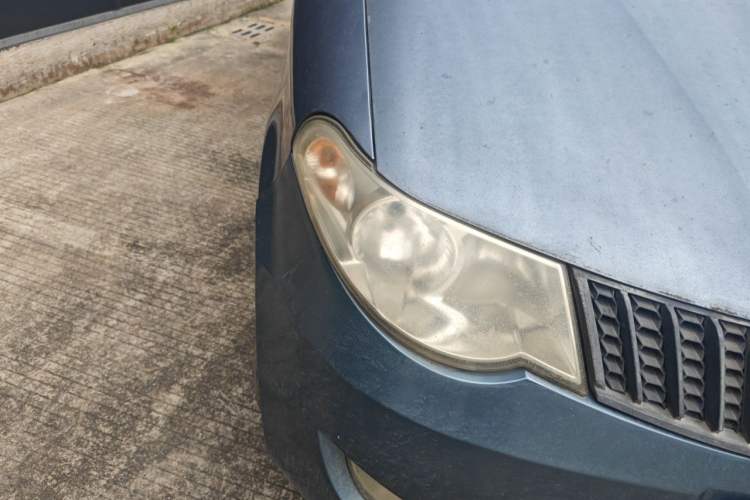 Used Wuling Hongguang 2010 1.4L Comfort Version Right Front Headlight