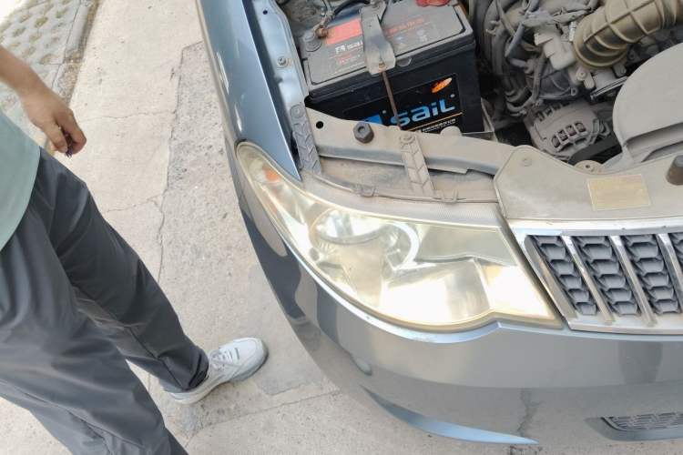 Used Wuling Hongguang 2010 1.4L Standard Version Right Front Headlight