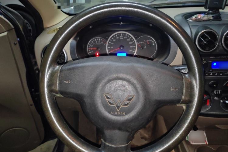 Used Wuling Hongguang 2010 1.4L Comfort Version Steering Wheel