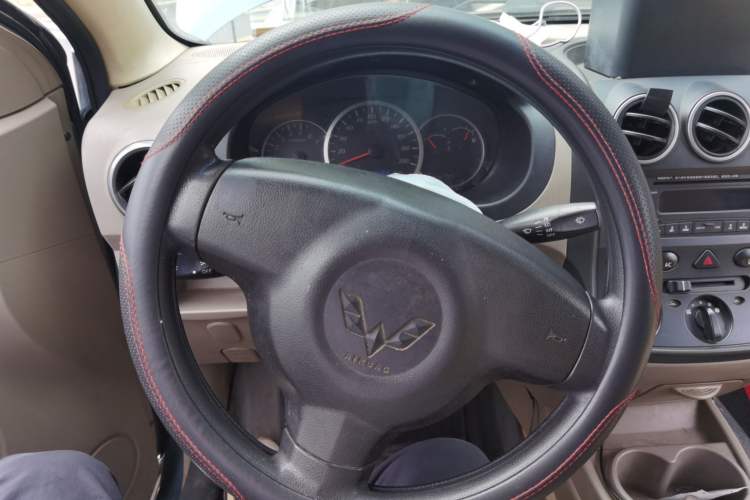Used Wuling Hongguang 2010 1.4L Comfort Version Steering Wheel