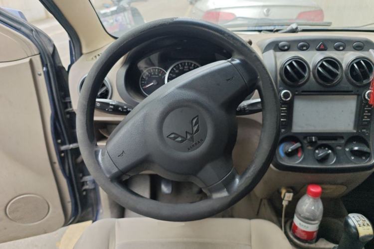 Used Wuling Hongguang 2010 1.4L Comfort Version Steering Wheel