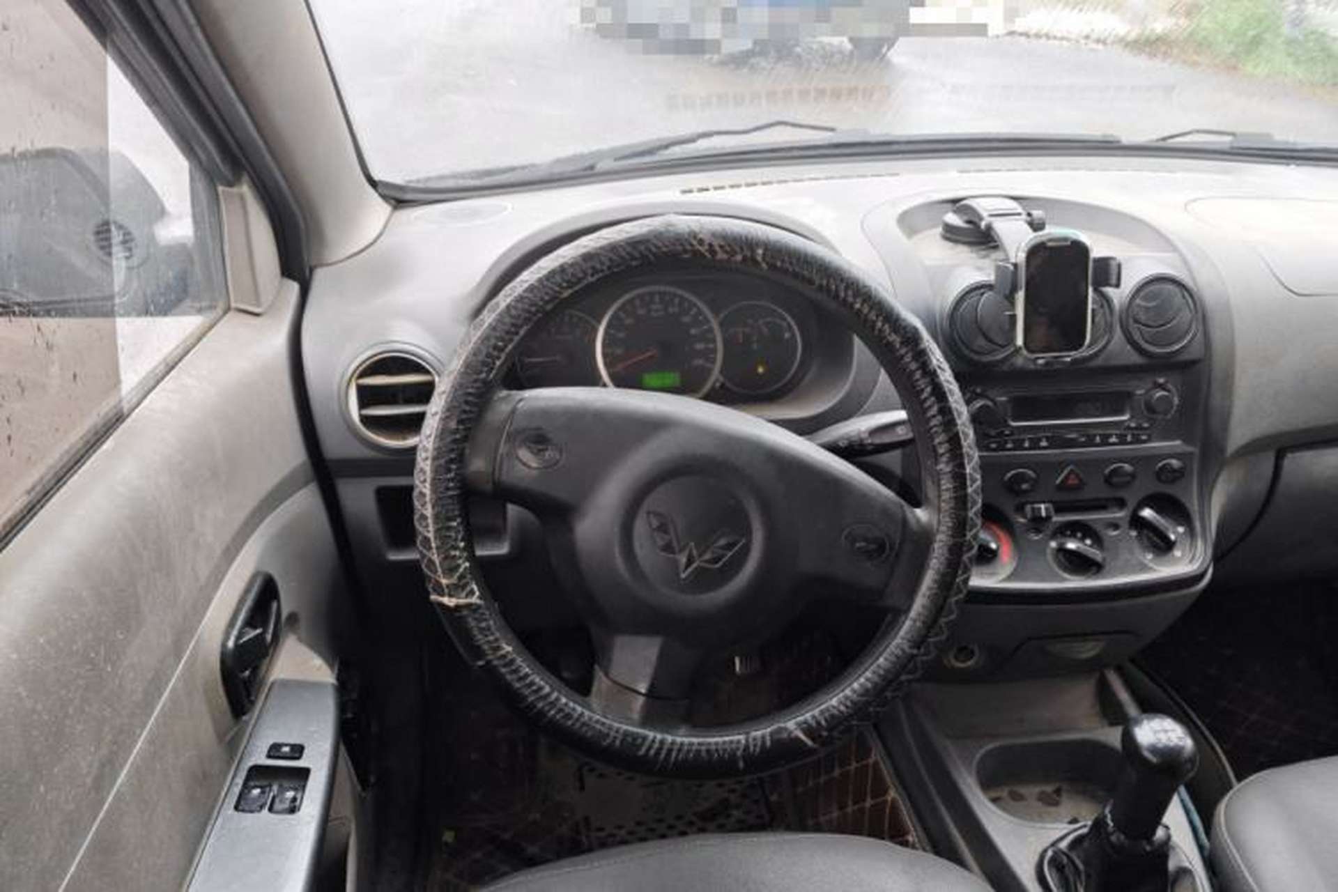 Used Wuling Hongguang 2010 1.2L Base Version China IV Standard Steering Wheel