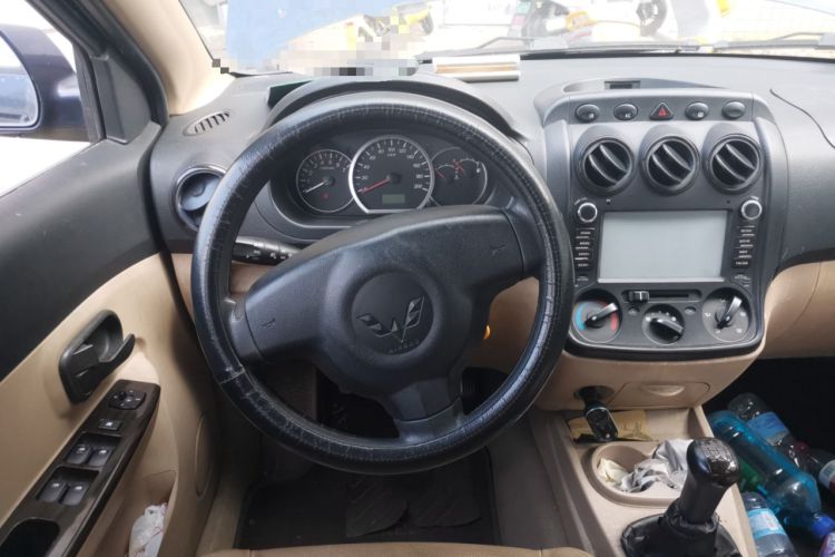 Used Wuling Hongguang 2010 1.4L Luxury Model Steering Wheel
