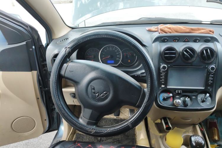 Used Wuling Hongguang 2010 1.4L Luxury Model Steering Wheel