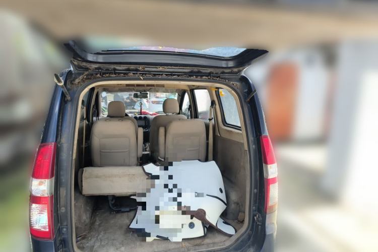 Used Wuling Hongguang 2010 1.4L Comfort Version Trunk
