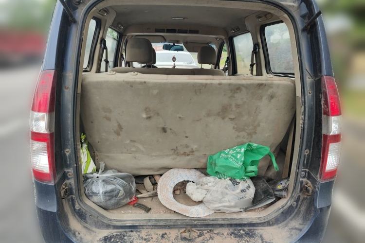 Used Wuling Hongguang 2010 1.2L Standard Version China IV Trunk