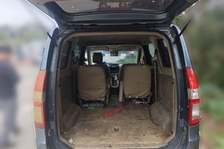 Used Wuling Hongguang 2010 1.4L Comfort Version Trunk