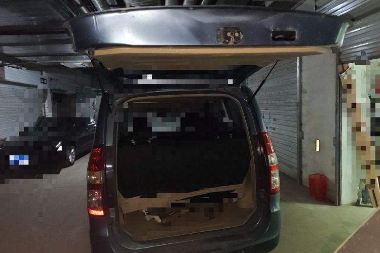 Used Wuling Hongguang 2010 1.4L Luxury Model Trunk