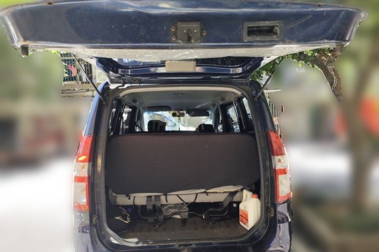 Used Wuling Hongguang 2010 1.4L Base Version Trunk