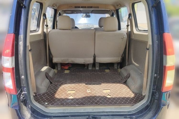 Used Wuling Hongguang 2010 1.2L Standard Version China IV Trunk