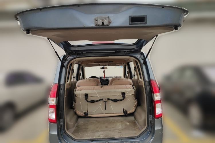 Used Wuling Hongguang 2010 1.4L Comfort Version Trunk