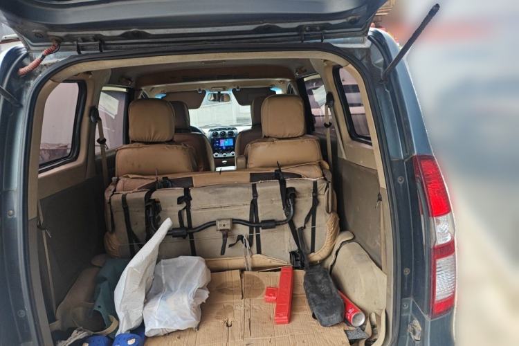 Used Wuling Hongguang 2010 1.4L Comfort Version Trunk