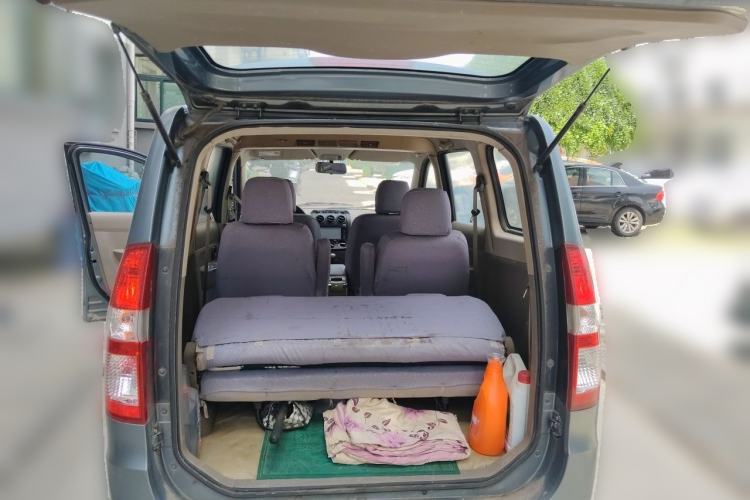Used Wuling Hongguang 2010 1.4L Standard Version Trunk