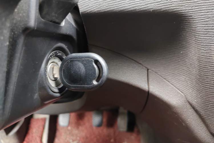 Used Wuling Hongguang 2010 1.2L Base Version China IV Standard Vehicle Key